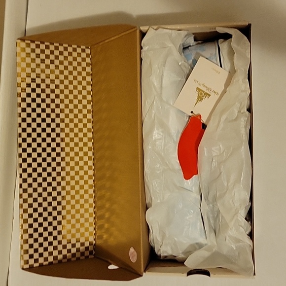 New in Box w/Tags: VANS Disney 50th Anniversary Mickey Mouse Slip On - Picture 14 of 16